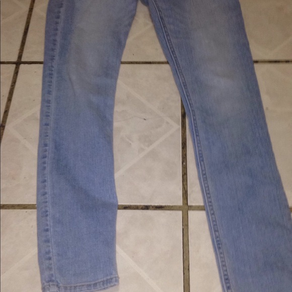 Hollister light wash jeans - Picture 5 of 5